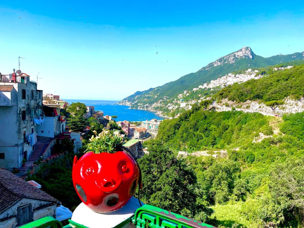Апартаменты La Finestra Sul Duomo, Amalfi Coast Виетри Экстерьер фото