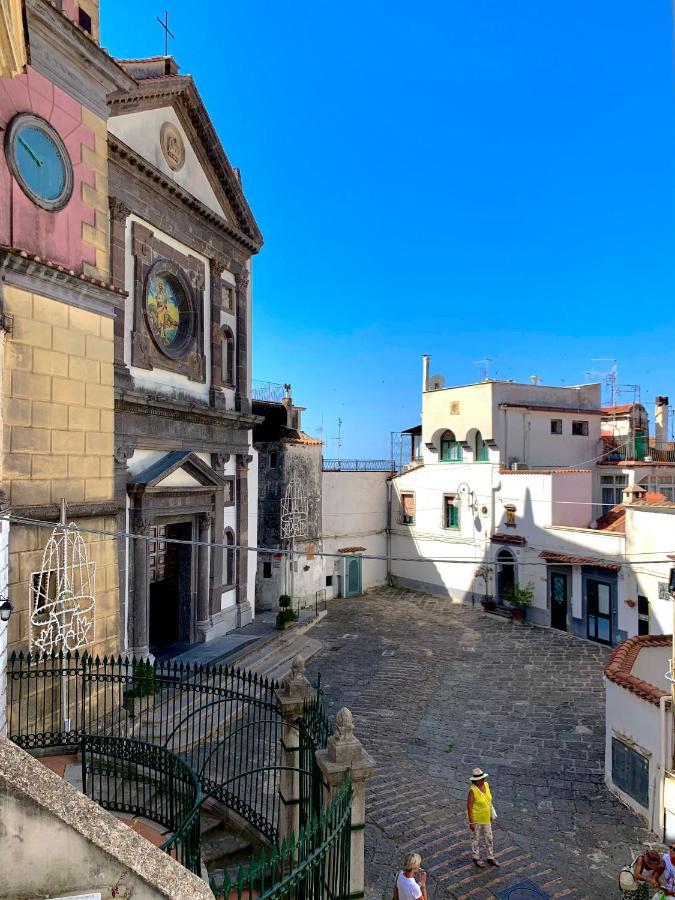 Апартаменты La Finestra Sul Duomo, Amalfi Coast Виетри Экстерьер фото
